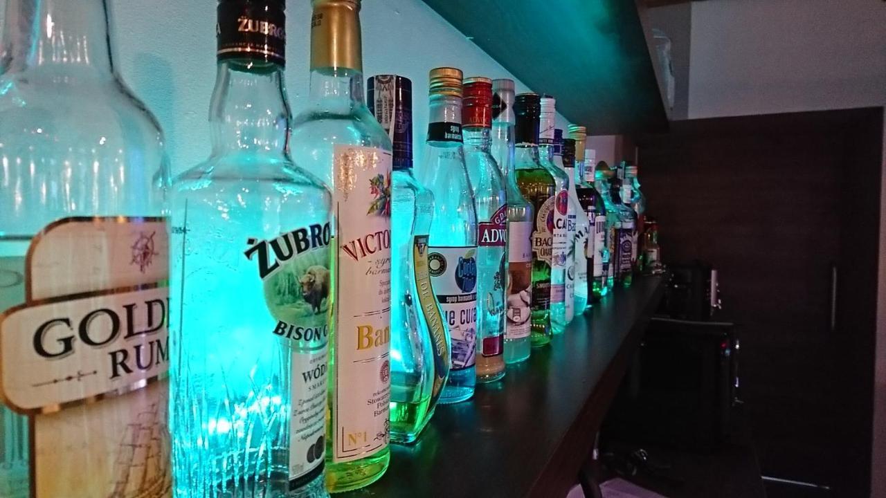 الشقق الفندقية لودفيكوفيتسا كواتسكيفي  Restauracja Ibiza المظهر الخارجي الصورة
