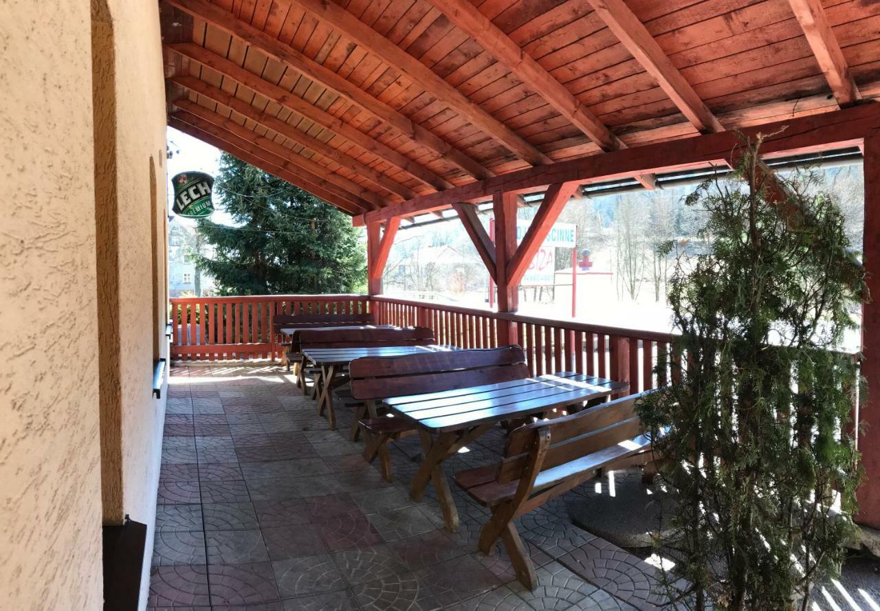 الشقق الفندقية لودفيكوفيتسا كواتسكيفي  Restauracja Ibiza المظهر الخارجي الصورة